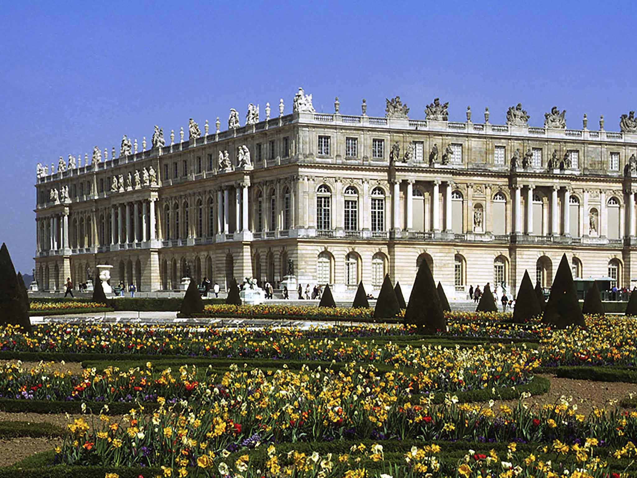 B&B Hotel Versailles Le Chesnay Exterior photo